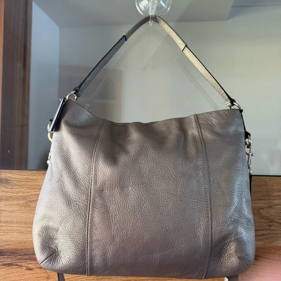 Coach Large Edie Shoulder Bag Pebble Leather Metallic Pewter Hobo Tote
